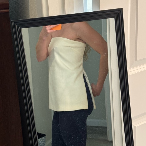 These Three Boutique Linen Ivory Strapless Top Medium - Picture 12 of 14